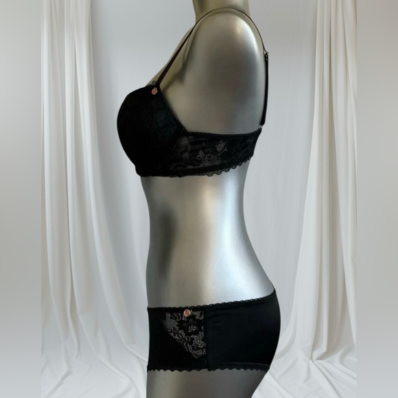 🆕Christian LaCroix  Bra & Panties Set - Picture 4 of 16